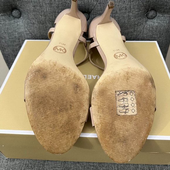 MICHAEL Michael Kors "Simone" patent leather sandals - Picture 5 of 7